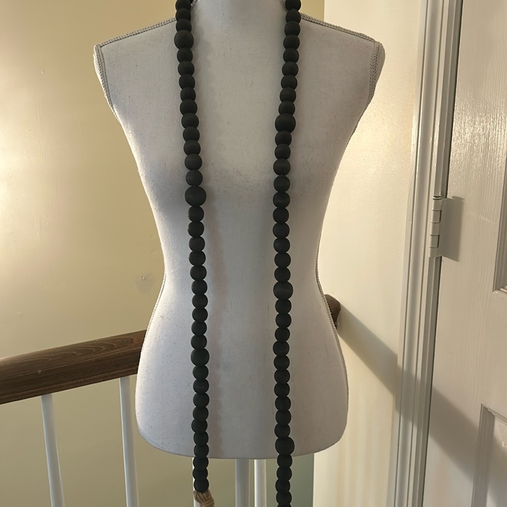 🍉3/$25 Garland 2 Black: Kirkland’s Home Beaded Garland with Tassels NWT! - Picture 6 of 8